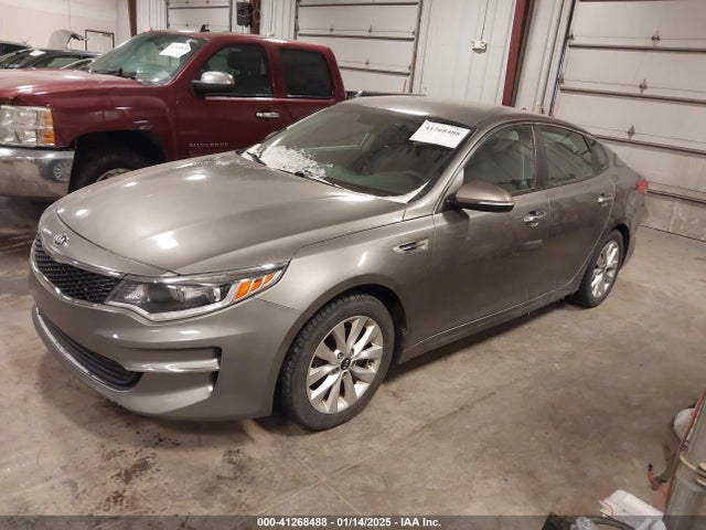 5XXGT4L32GG016423 KIA Optima Lx
