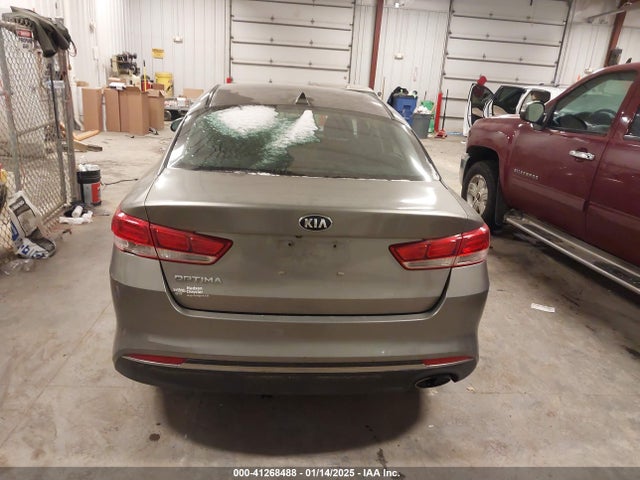 5XXGT4L32GG016423 KIA Optima Lx