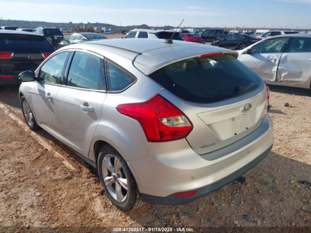 1FADP3K27EL113081 Ford FOCUS SE