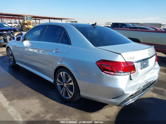 Mercedes-Benz E 350 2015 WDDHF5KBXFB092718 Image 3