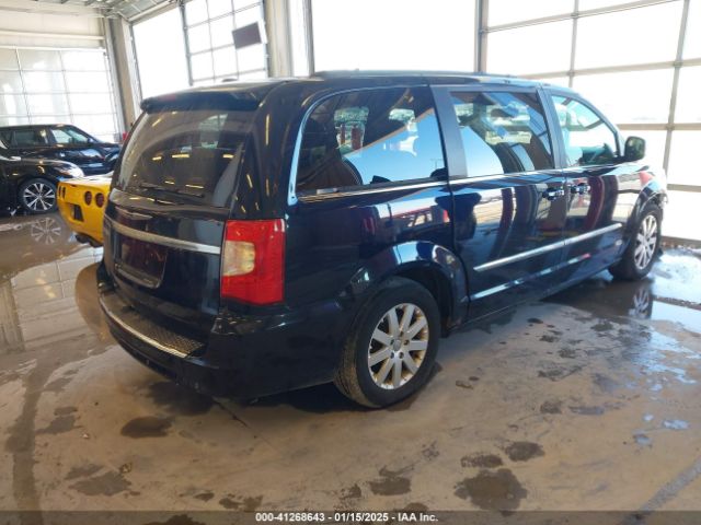 2011 CHRYSLER TOWN & COUNTRY 2A4RR8DG3BR607855 Photo 3