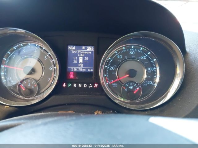 2011 CHRYSLER TOWN & COUNTRY 2A4RR8DG3BR607855 Photo 6