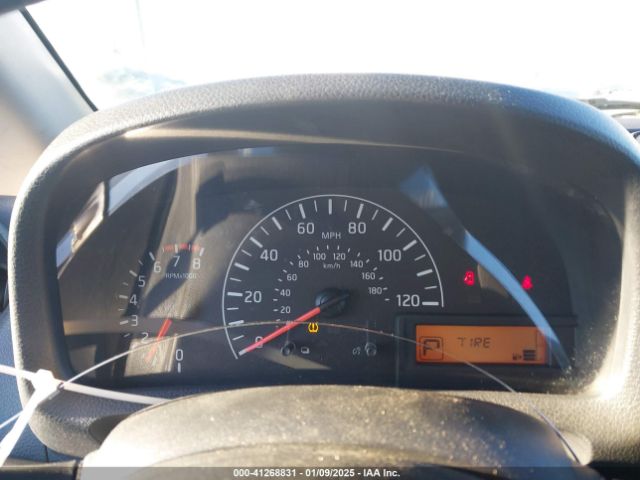 3N6CM0KNXEK695045 Nissan Nv200 S