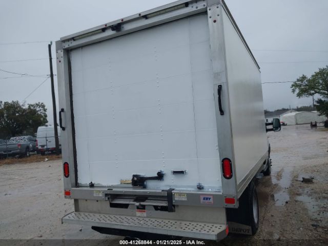 1FDBF8ZM4KKA67957 Ford Transit-350 Cab