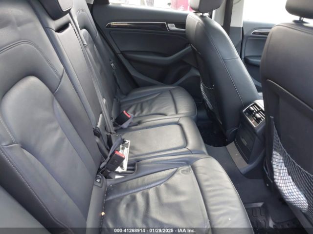 WA1CFAFP5EA080610 Audi Q5 2.0t Premium