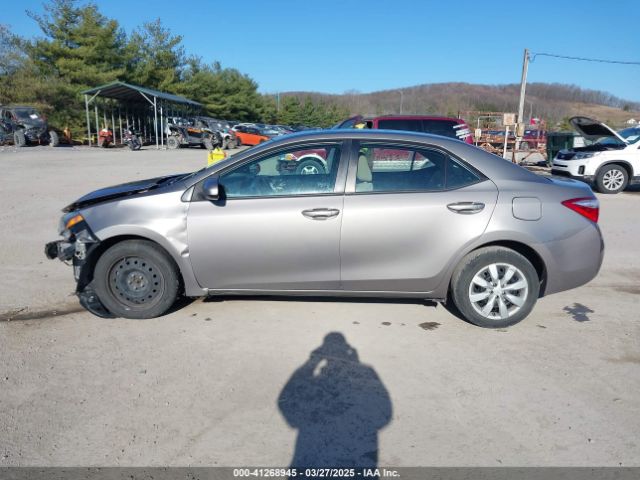 2T1BURHE8GC704657 Toyota COROLLA LE