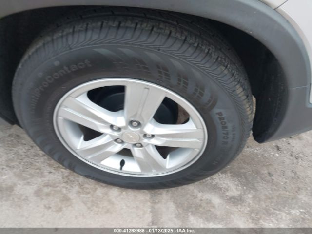 3GNCJLSB9KL243295 Chevrolet Trax Lt