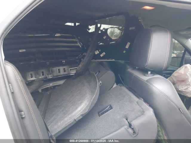 3GNCJLSB9KL243295 Chevrolet Trax Lt