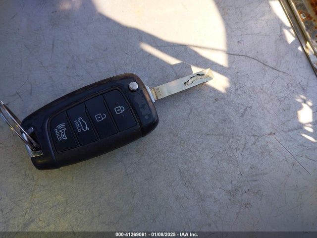 Hyundai ELANTRA SE 2022 KMHLL4AG5NU357533 Image 11