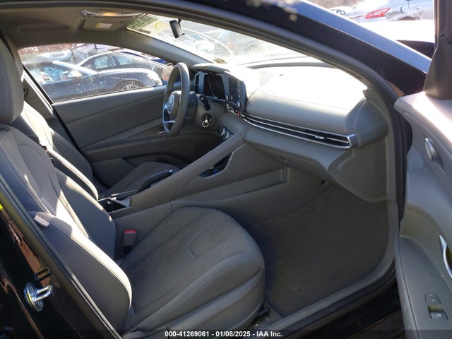 Hyundai ELANTRA SE 2022 KMHLL4AG5NU357533 Image 5
