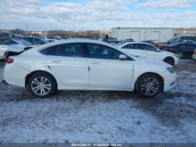 Chrysler 200 Limited 2015 1C3CCCABXFN751368 Image 13