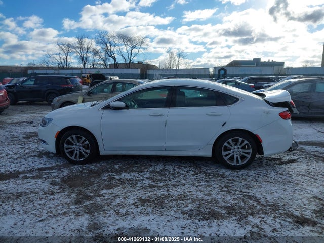 Chrysler 200 Limited 2015 1C3CCCABXFN751368 Image 14