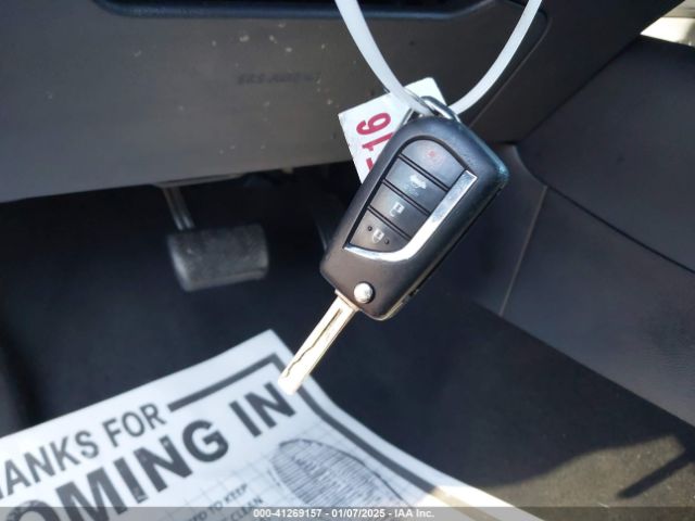 5YFEPRAEXLP022503 Toyota COROLLA LE