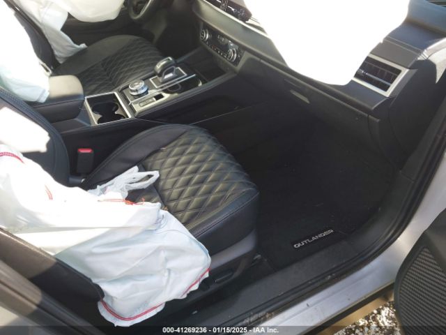 2023 MITSUBISHI OUTLANDER JA4J3VA84PZ007904 Photo 4