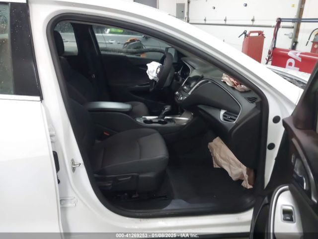 1G1ZC5ST4MF085276 Chevrolet Malibu Fwd 1fl