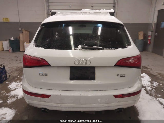 WA1LFAFP3EA036637 Audi Q5 2.0t Premium