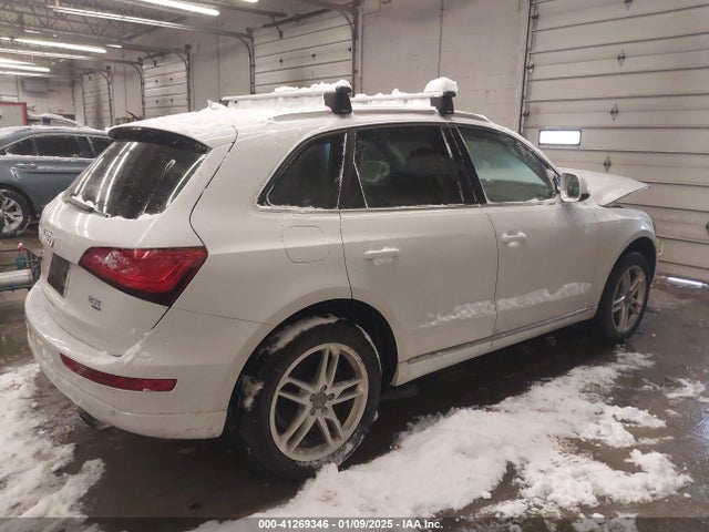 WA1LFAFP3EA036637 Audi Q5 2.0t Premium