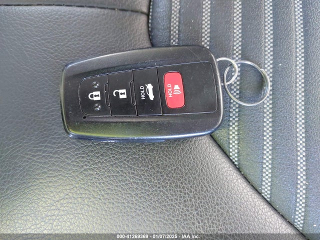 JTNB11HK8J3003077 Toyota CAMRY SE
