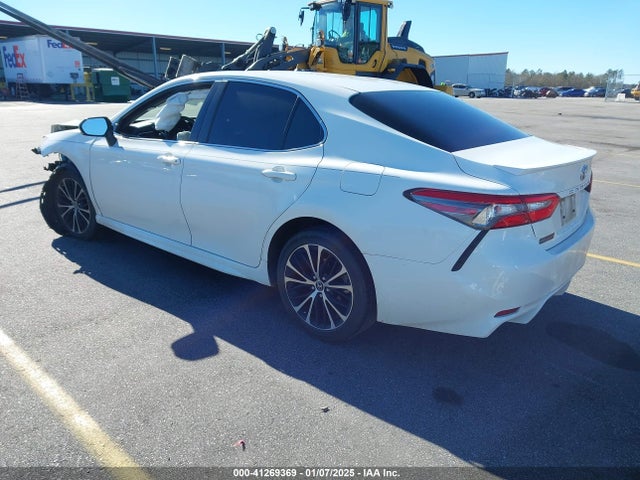 JTNB11HK8J3003077 Toyota CAMRY SE