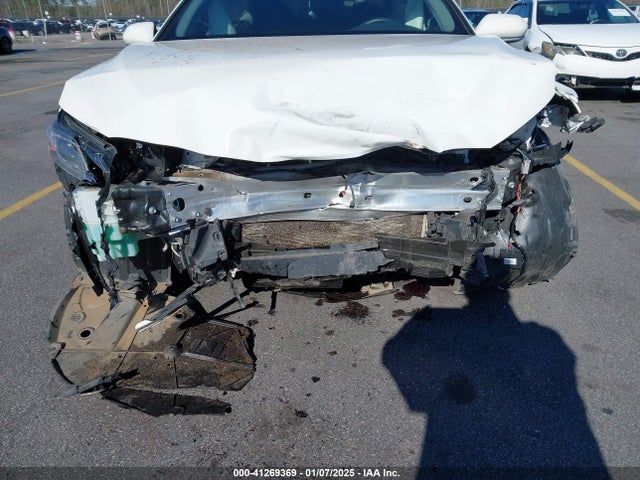 JTNB11HK8J3003077 Toyota CAMRY SE