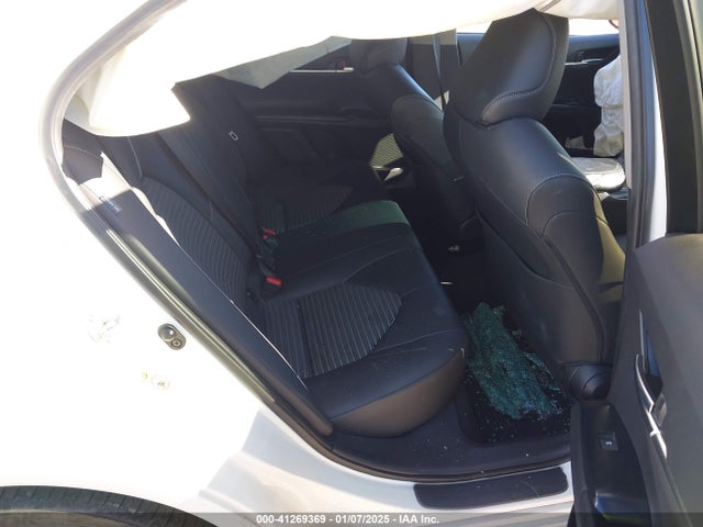 JTNB11HK8J3003077 Toyota CAMRY SE