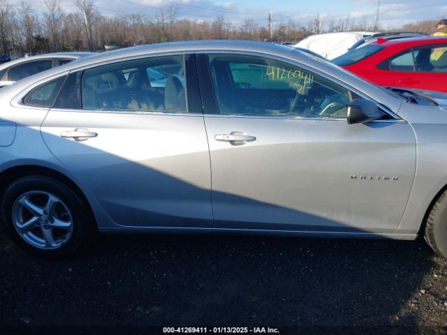 1G1ZC5ST6HF192156 Chevrolet Malibu 1fl