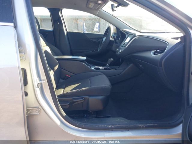 1G1ZC5ST6HF192156 Chevrolet Malibu 1fl