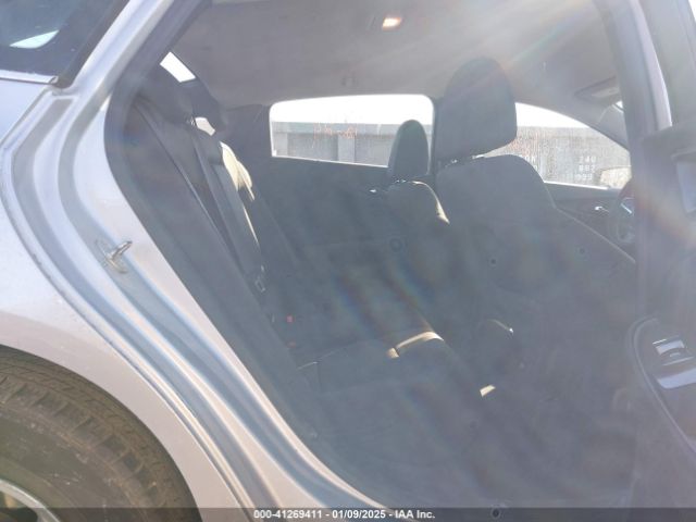 1G1ZC5ST6HF192156 Chevrolet Malibu 1fl