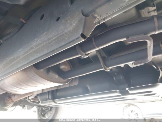 1N6BF0KM2GN805399 Nissan Nv Cargo Nv1500 S V6