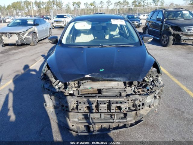 1FADP3N28JL293970 Ford Focus Titanium