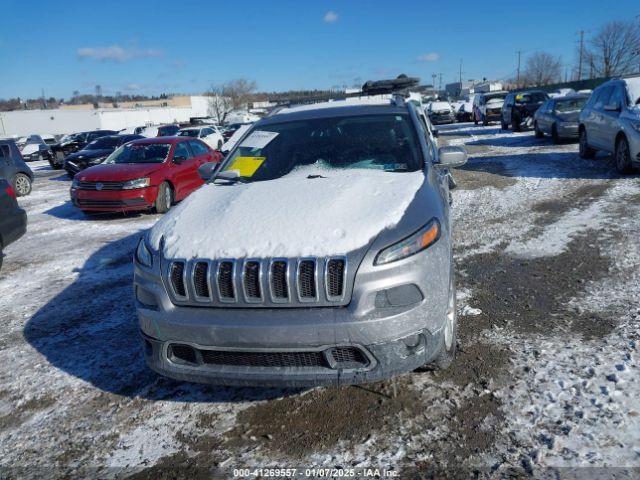 1C4PJMDB8GW202459 Jeep Cherokee Limited