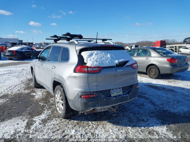 1C4PJMDB8GW202459 Jeep Cherokee Limited