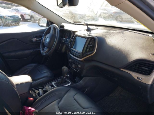 1C4PJMDB8GW202459 Jeep Cherokee Limited