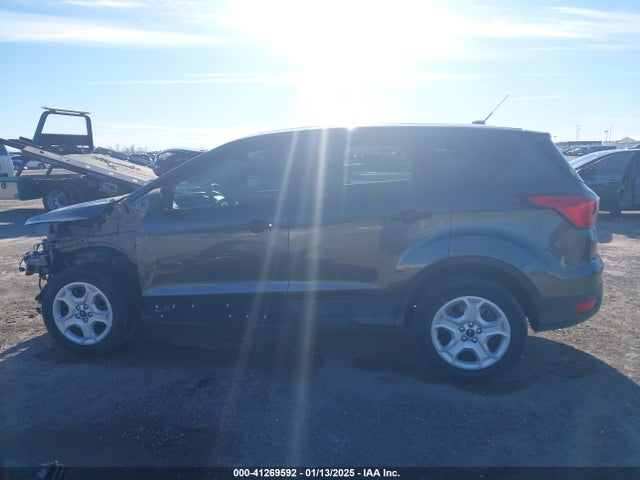 Ford ESCAPE S 2019 1FMCU0F71KUB57968 Image 15