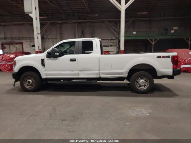 1FT7X2B65NEE69263 Ford F-250 Xl