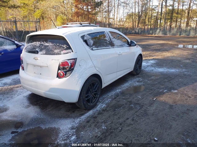 Chevrolet Sonic Ls Auto 2016 1G1JA6SG5G4170624 Image 4