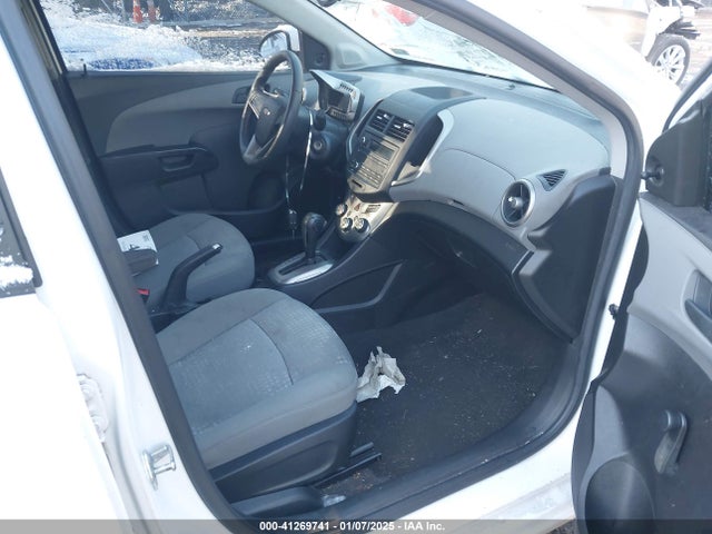 Chevrolet Sonic Ls Auto 2016 1G1JA6SG5G4170624 Image 5