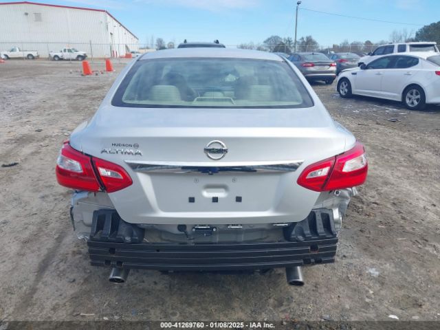 1N4AL3APXHC139951 Nissan Altima 2.5 S