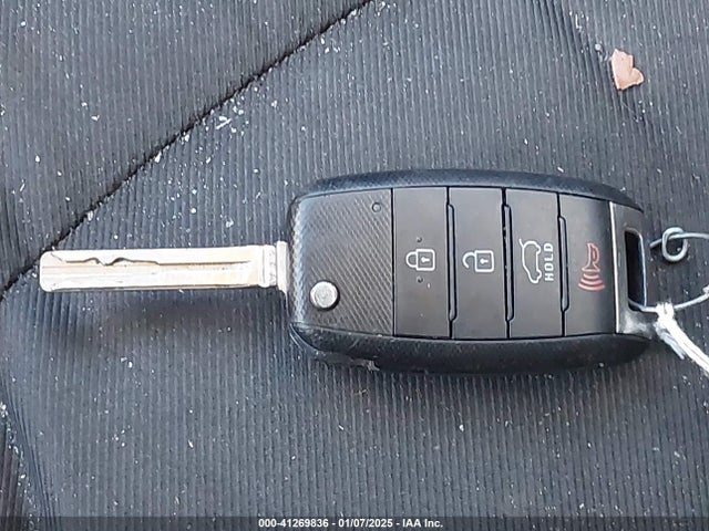 KIA SOUL + 2016 KNDJP3A5XG7269569 Image 11