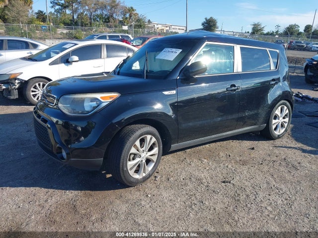 KIA SOUL + 2016 KNDJP3A5XG7269569 Image 2