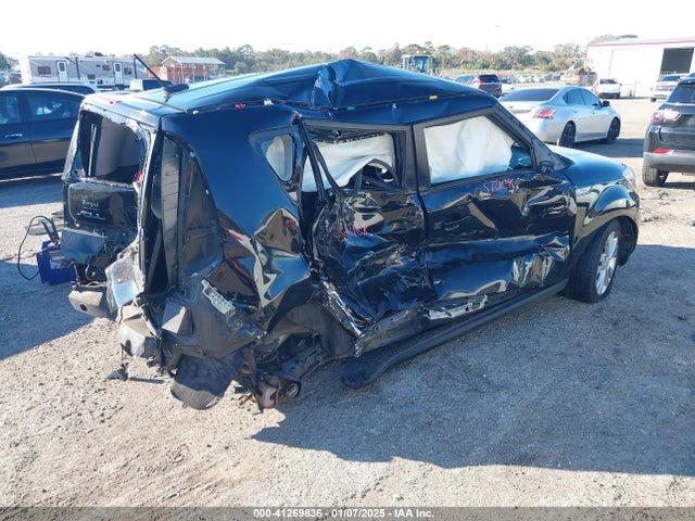 KIA SOUL + 2016 KNDJP3A5XG7269569 Image 4