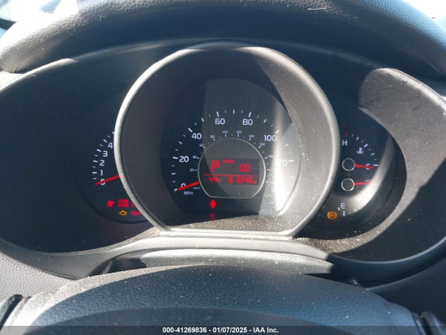 KIA SOUL + 2016 KNDJP3A5XG7269569 Image 7