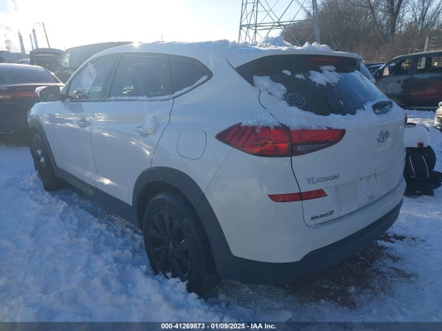 KM8J2CA40KU852986 Hyundai TUCSON SE