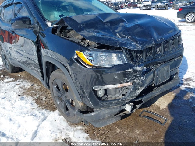 3C4NJDBB5JT456007 Jeep Compass Altitude 4x4