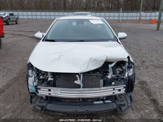 JTDEPRAE0LJ034311 Toyota COROLLA LE