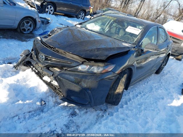 2022 TOYOTA CAMRY 4T1G11AK2NU066840 Photo 1