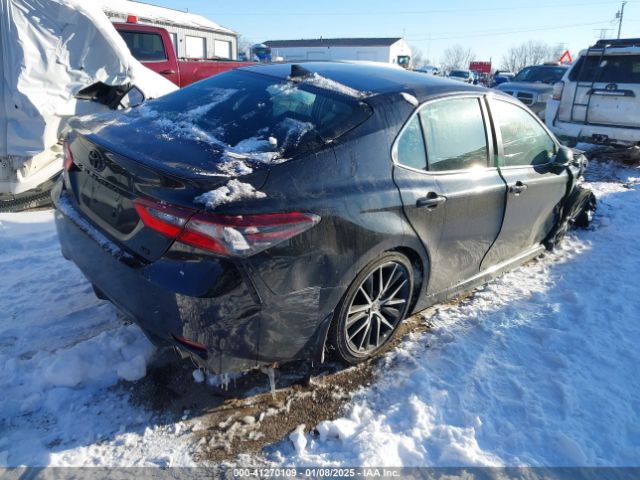 2022 TOYOTA CAMRY 4T1G11AK2NU066840 Photo 3