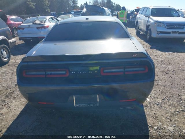 2C3CDZGG3KH718590 Dodge Challenger Sxt Awd