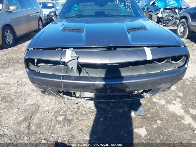 2C3CDZGG3KH718590 Dodge Challenger Sxt Awd