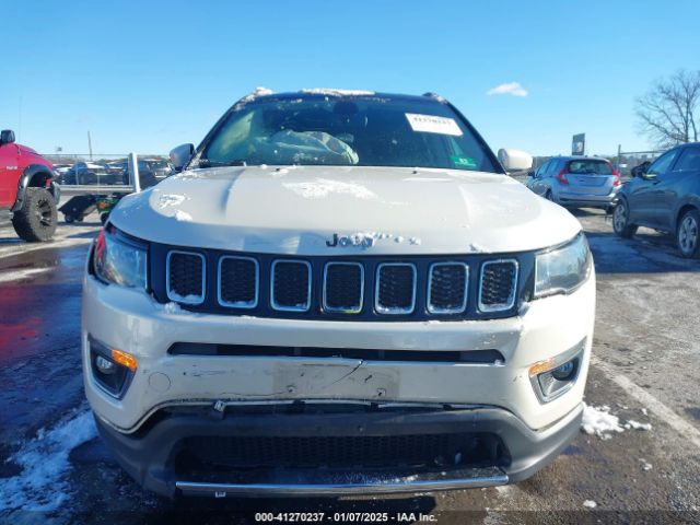 3C4NJDCB7JT458128 Jeep Compass Limited 4x4